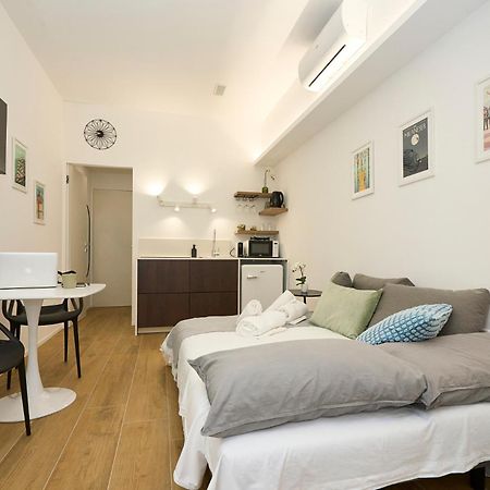 Duomo 10 Min - Cozy With Netflix & Wifi Διαμέρισμα Μιλάνο Εξωτερικό φωτογραφία